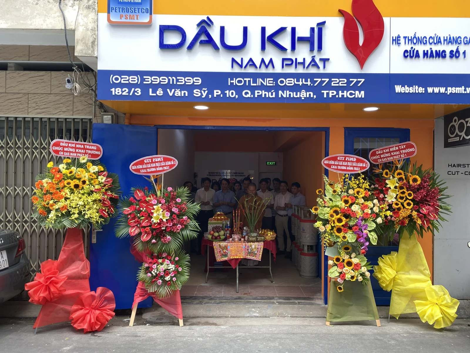 Mặt tiền cửa hàng Nam Phát Gas Phú Nhuận